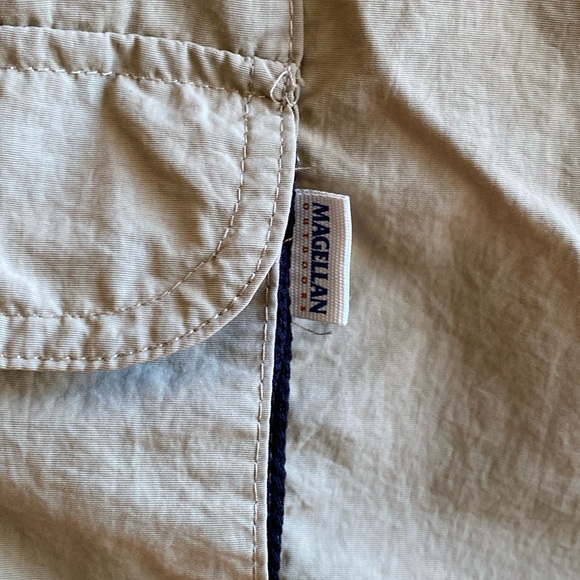 Magellan Outdoors Convertible Pants Fish Gear Water Repellent Size XL Beige - Picture 7 of 10
